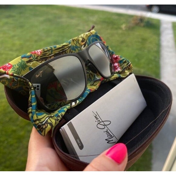 Maui Jim Red Sand sunglasses for men - Picture 3 of 3